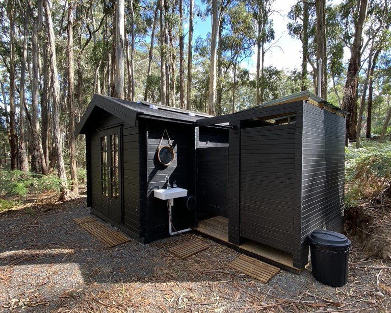 Tiny House used as Air BnB with portable toilet Victoria