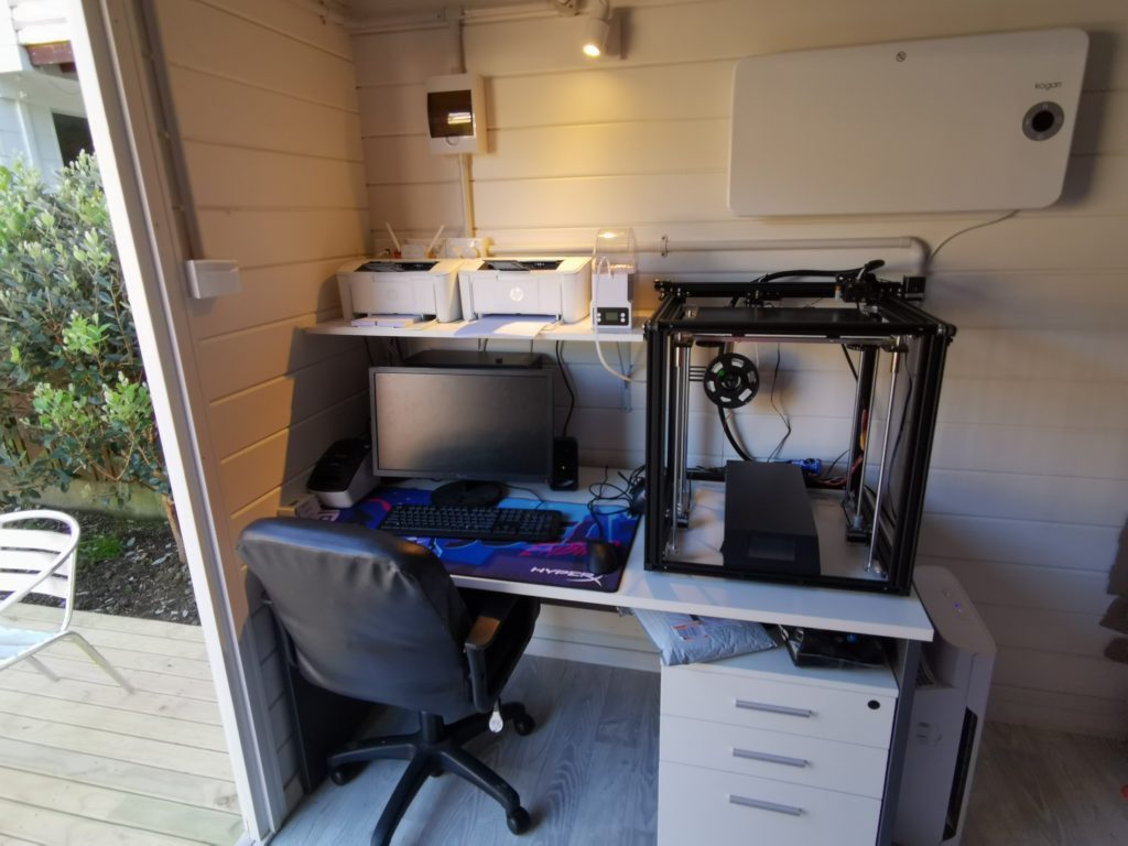 3D printing machine from a home studio