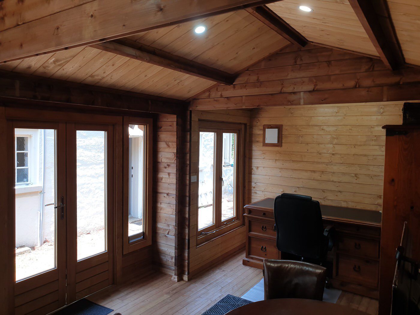 Home Office in a kitset cabin au